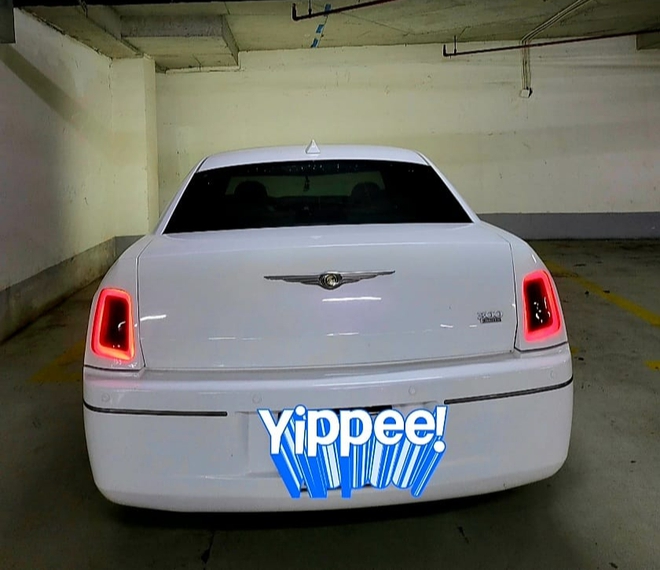 Rao Chrysler 300 giá chưa đến 400 triệu đồng, người bán chia sẻ: ‘Êm như Maybach, bao chạy đường xa’- Ảnh 3.