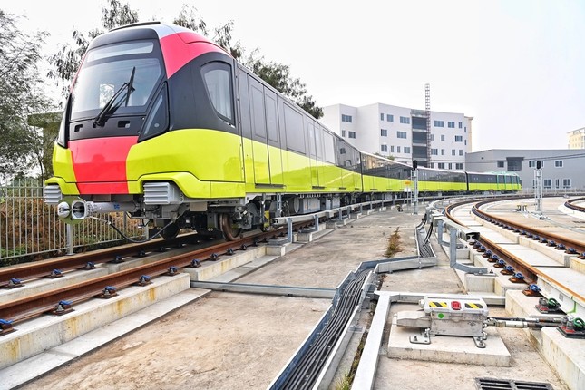 Hà Nội đầu tư hơn 55 tỷ USD làm gần 600 km đường sắt đô thị- Ảnh 1.