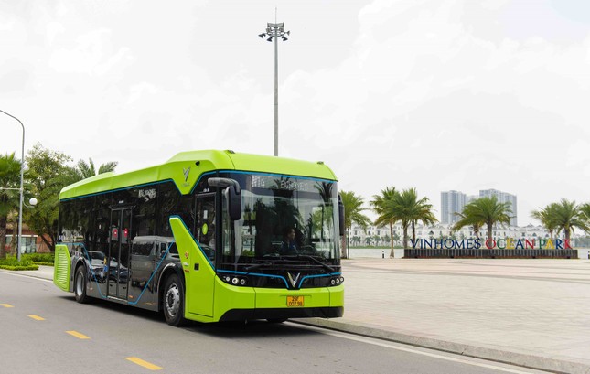 Hà Nội thông qua đề án phát triển giao thông công cộng bằng xe buýt điện- Ảnh 1.