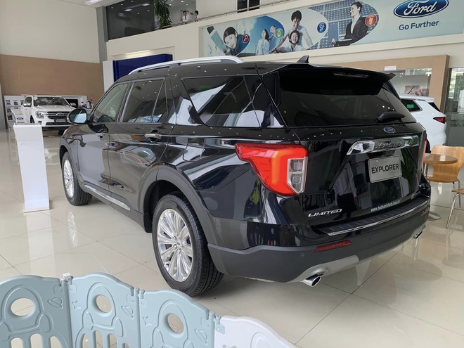 Hậu tăng giá bán, Ford Explorer lại được đại lý ưu đãi: Giảm 70 triệu đồng, vẫn cao hơn hẳn Palisade- Ảnh 4.