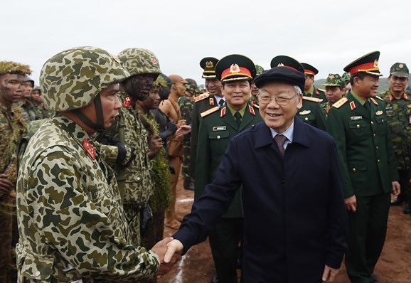 Xúc động hình ảnh Tổng Bí thư Nguyễn Phú Trọng với đồng bào, chiến sĩ cả nước- Ảnh 6.