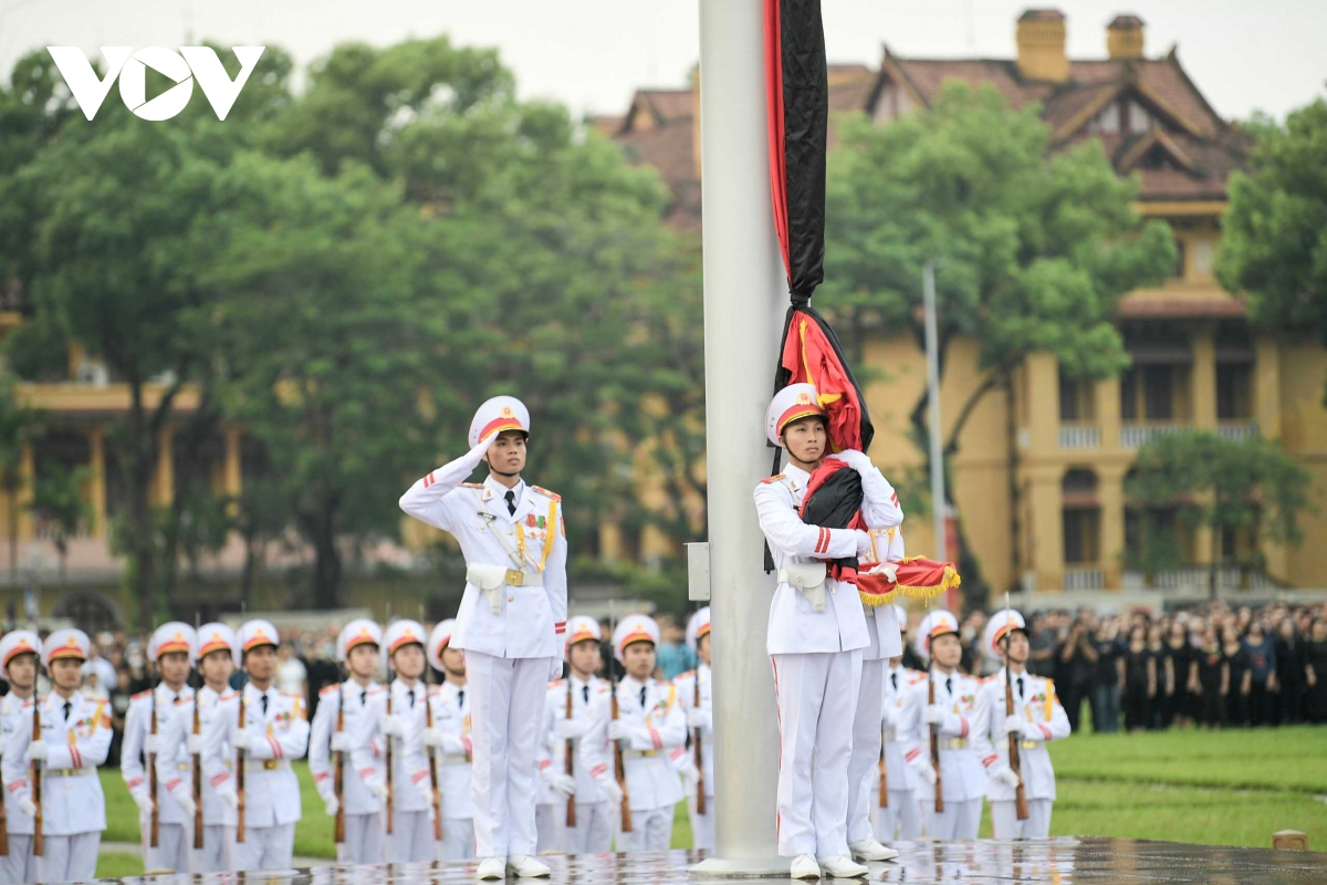 Tường thuật trực tiếp Lễ viếng Tổng Bí thư Nguyễn Phú Trọng sáng 25/7- Ảnh 11.