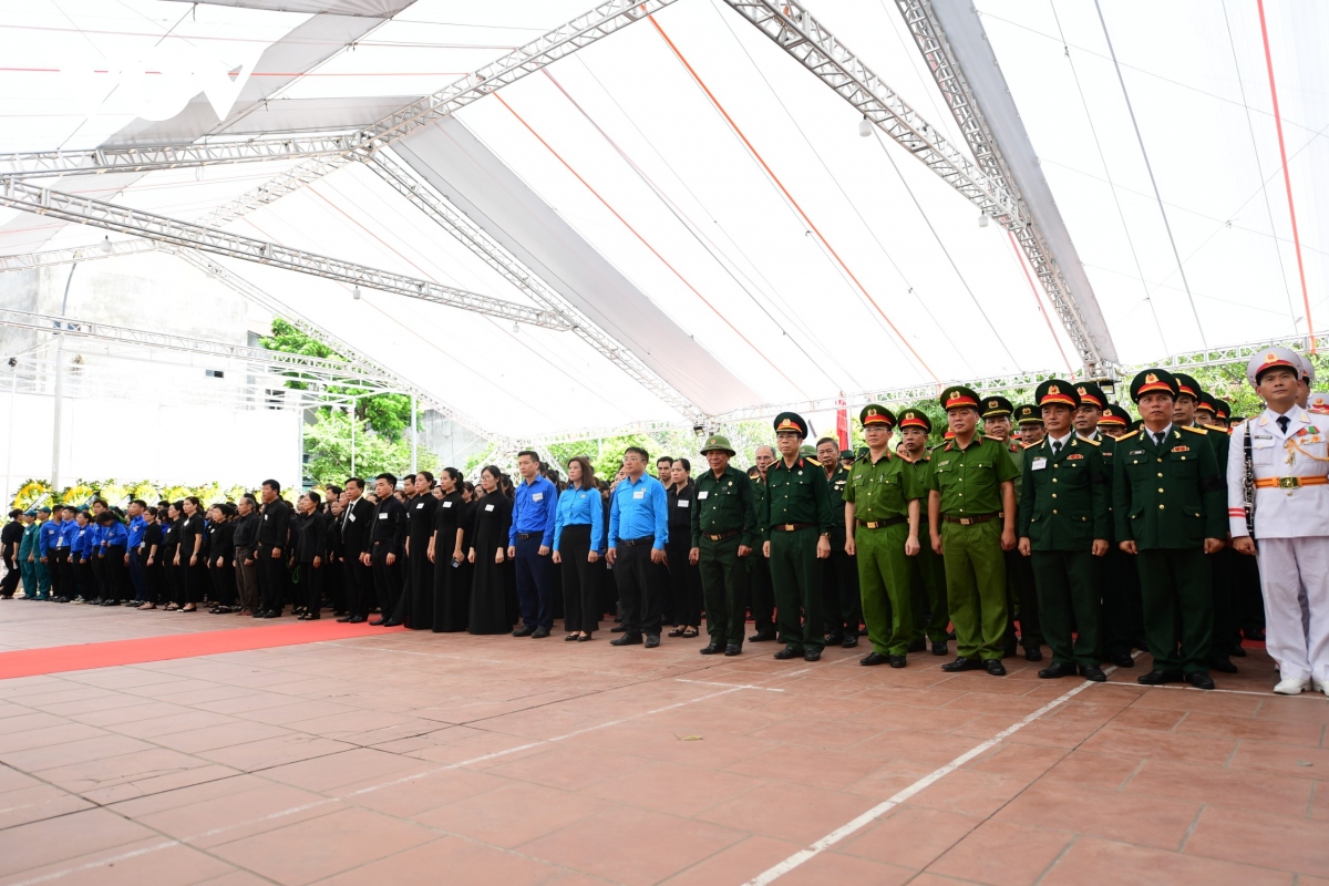 Trực tiếp: Lễ an táng Tổng Bí thư Nguyễn Phú Trọng- Ảnh 49.