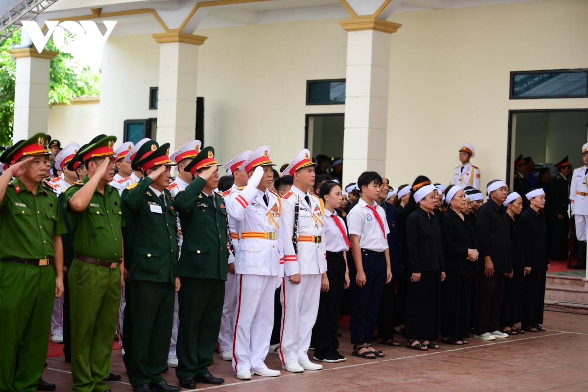 Trực tiếp: Lễ an táng Tổng Bí thư Nguyễn Phú Trọng- Ảnh 34.