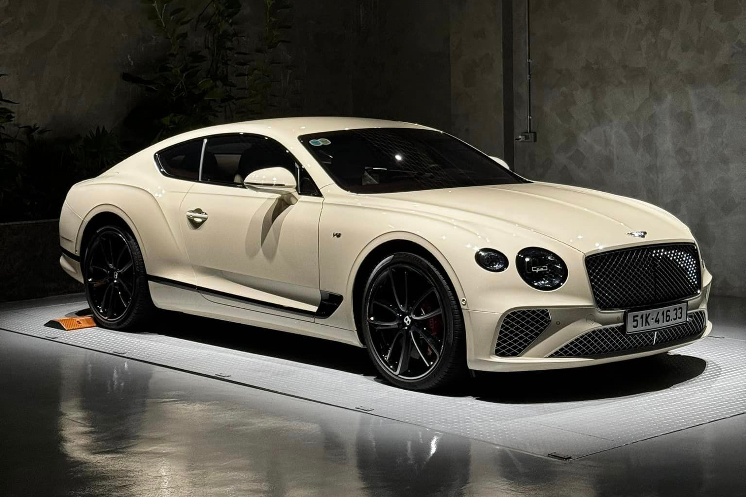 bentley-continental-gt-1-886.jpg