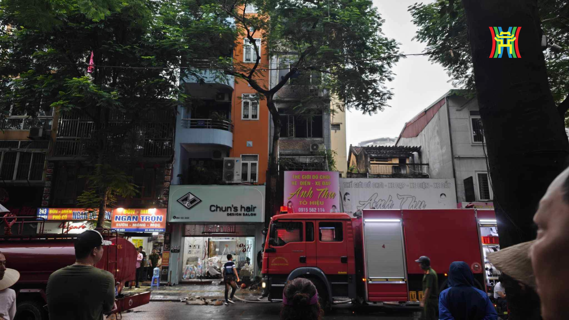 Vụ cháy cửa hàng ở Hà Nội sáng nay: 