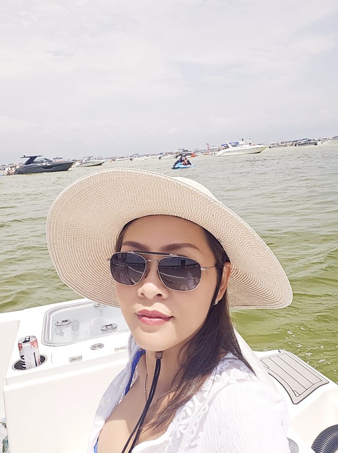 Nữ ca sĩ Việt 