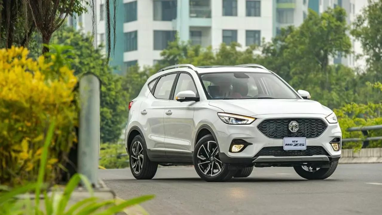 'SUV hạng B rẻ nhất thị trường Việt' bất ngờ giảm đậm 150 triệu đồng, ngang Hyundai Grand i10- Ảnh 2.