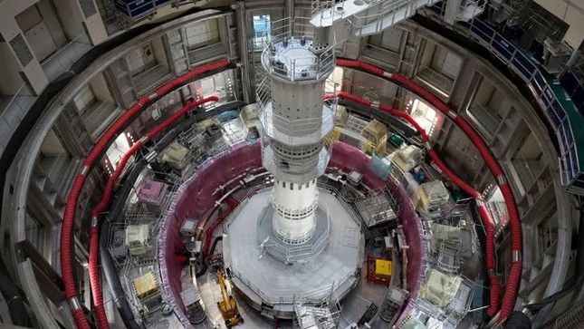 Lò phản ứng hạt nhân lớn nhất thế giới phải 15 năm nữa mới đi vào hoạt động- Ảnh 1.