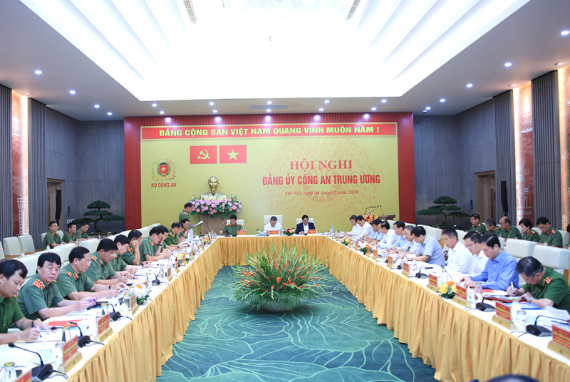 Bộ Chính trị phân công Chủ tịch nước Tô Lâm tiếp tục tham gia Ban Thường vụ Đảng ủy Công an Trung ương- Ảnh 3.