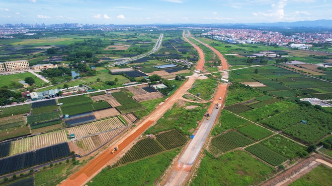 Hình hài bất ngờ ở "siêu dự án" hàng chục nghìn tỷ đi qua 7 quận, huyện ở Hà Nội sau 1 năm thi công- Ảnh 14.