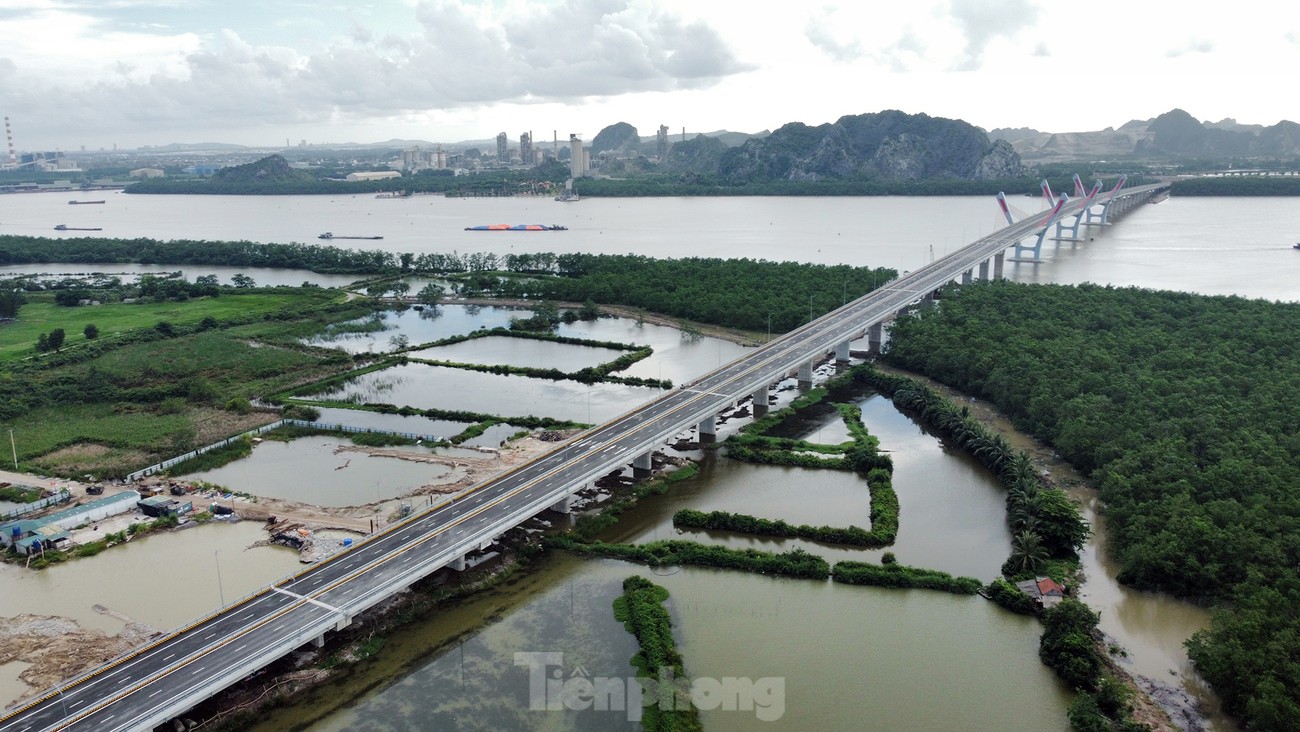 Toàn cảnh cầu 2.000 tỷ nối Hải Phòng với Quảng Ninh sắp thông xe- Ảnh 11.