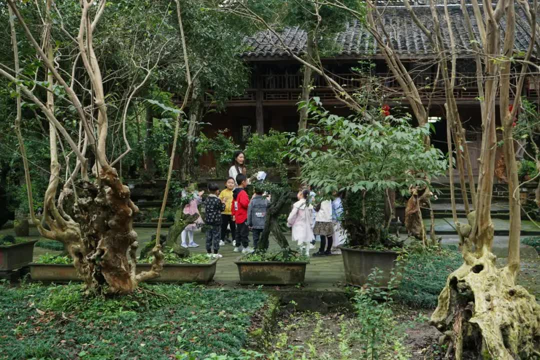 Rời bỏ thành phố lớn, gia đình 3 người về quê xây dựng thiên đường sinh thái biệt lập- Ảnh 34. Rời bỏ thành phố lớn, gia đình 3 người về quê xây dựng thiên đường sinh thái biệt lập- Ảnh 34.