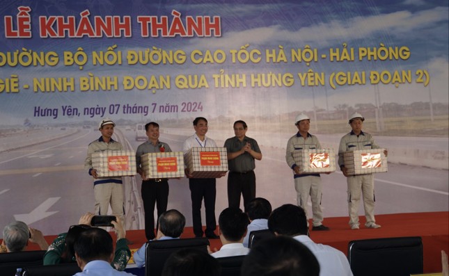 Khánh thành tuyến đường 1.700 tỷ nối cao tốc Hà Nội - Hải Phòng với Cầu Giẽ - Ninh Bình- Ảnh 3.