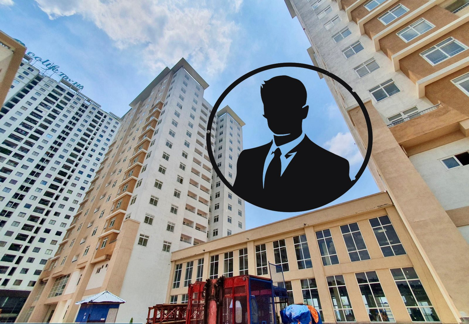 Bóng dáng nhà sáng lập KITA Group Nguyễn Duy Kiên tại khu tái định cư Xuân La vừa là điểm nóng chất vấn của cử tri Hà Nội vì chậm bàn giao
- Ảnh 1.