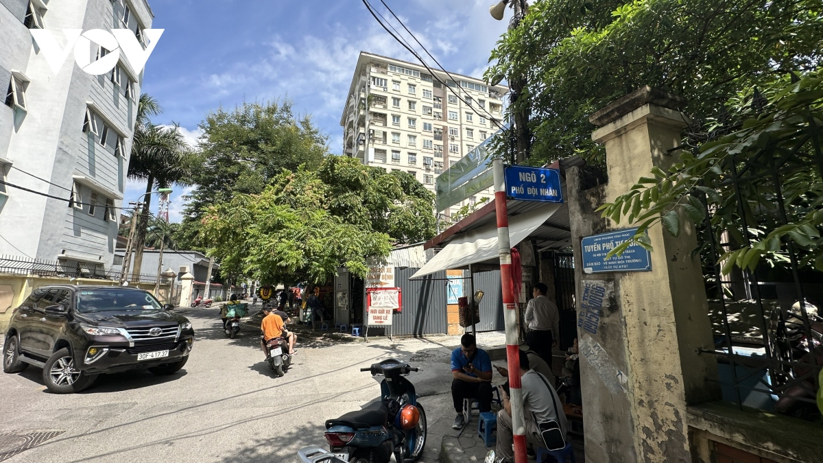 Loạt tài sản công vị trí đất 