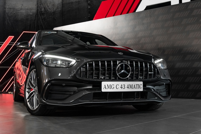 Loạt xe Mercedes-AMG giảm giá tại Việt Nam: Có cả SUV và sedan, giảm nhiều nhất gần 500 triệu, dễ tiếp cận thêm người thích chơi xe hiệu suất cao- Ảnh 4.