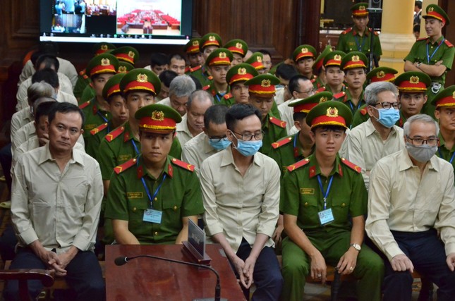 'Đại án đăng kiểm': Đại diện Viện kiểm sát 'bác' quan điểm bào chữa, chất vấn lại luật sư- Ảnh 2.