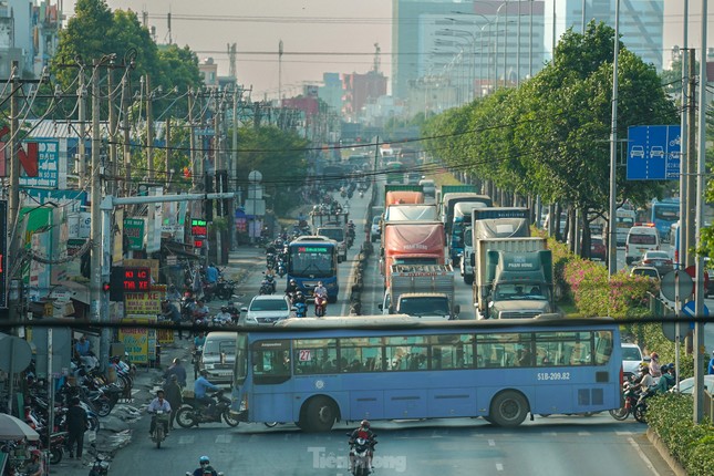 Cao tốc TPHCM - Mộc Bài được áp dụng cơ chế đặc thù trong giải phóng mặt bằng- Ảnh 1.