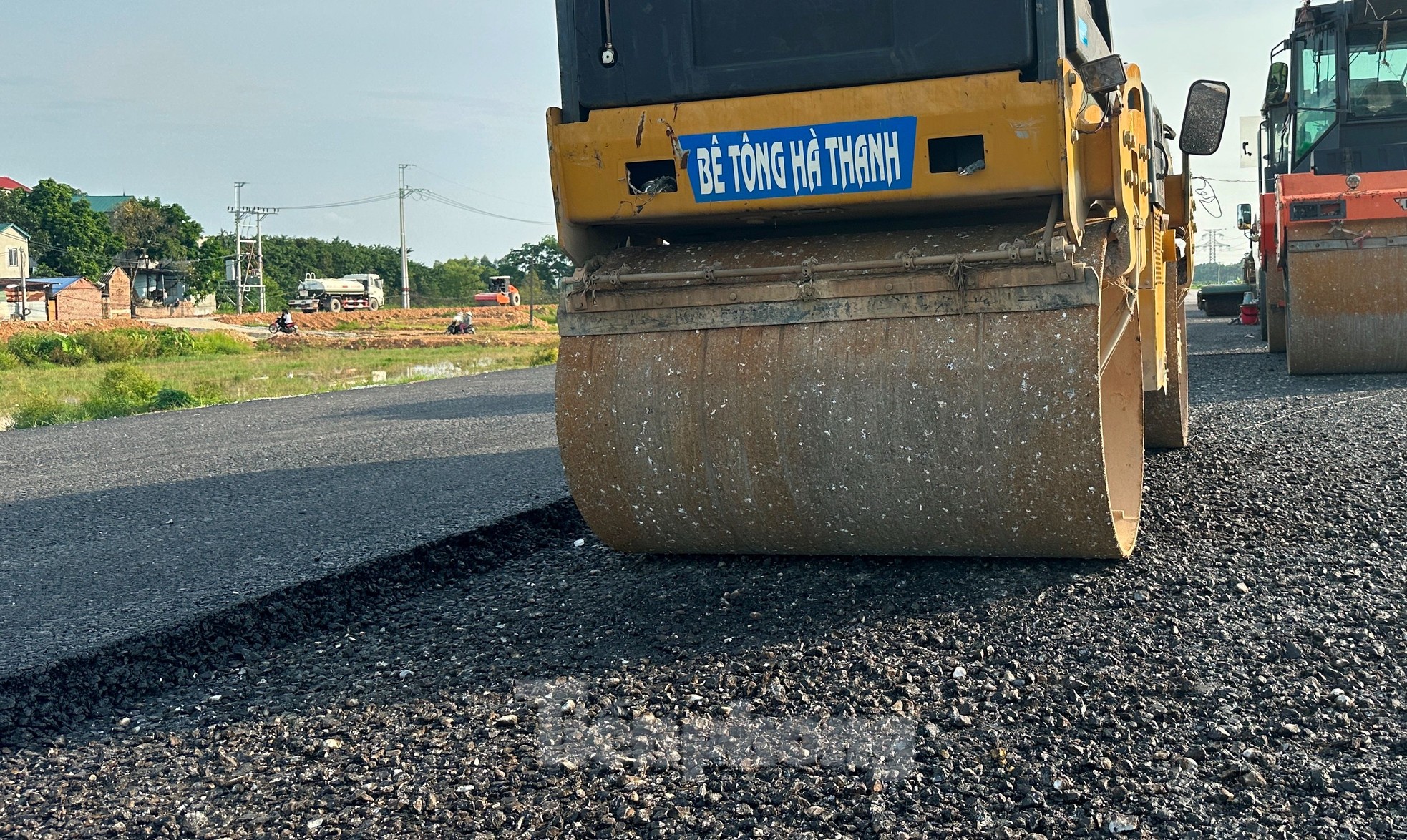 Đường Vành đai 4- Vùng Thủ đô với những km đầu tiên được thảm nhựa, hiện hình hài- Ảnh 5.