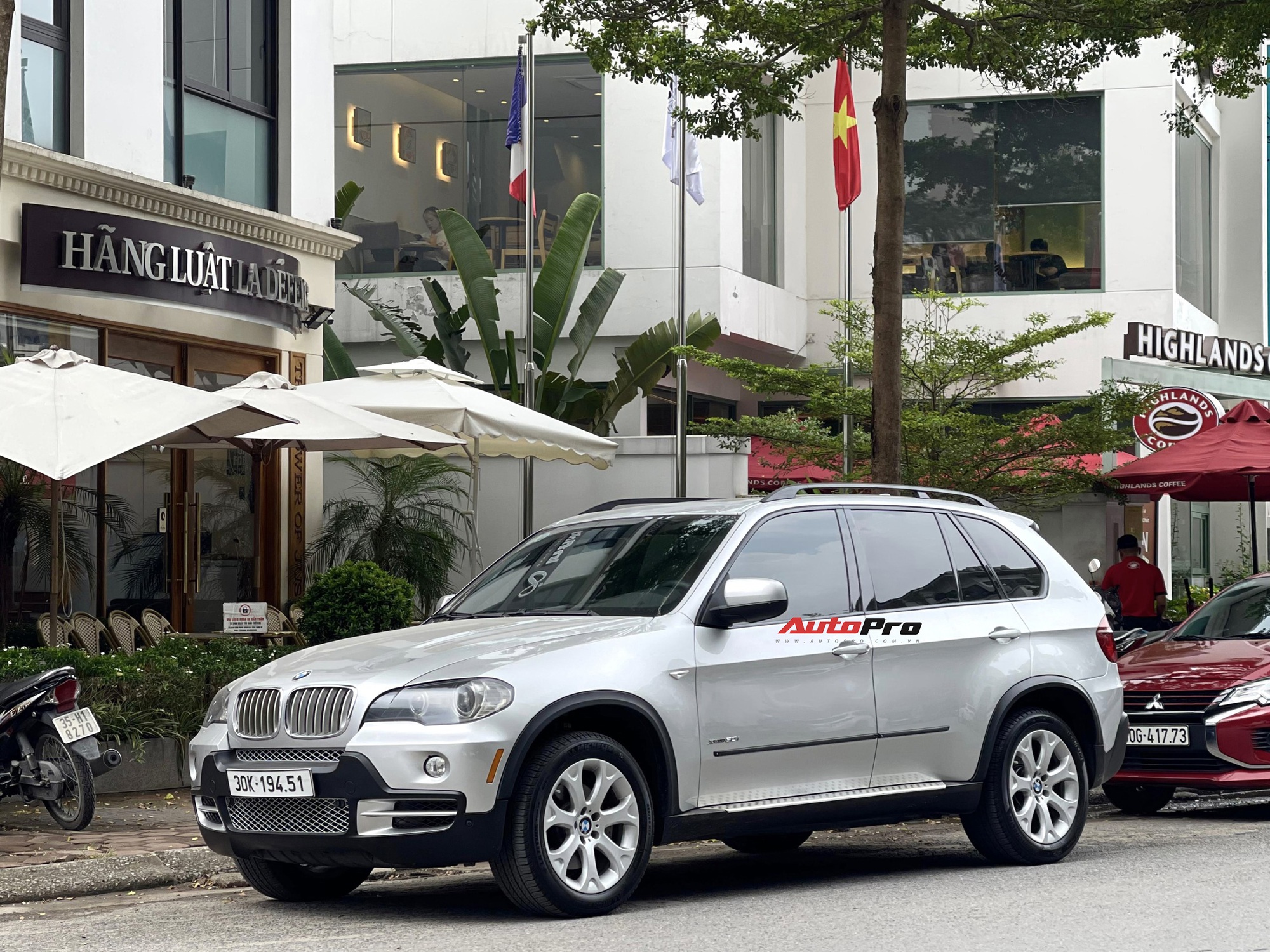 Sử dụng BMW X5 máy V8 4.8L suốt 10 năm, chủ xe chia sẻ: Chỉ tốn 500 triệu bảo dưỡng sửa chữa, đi xe 'chấm lớn' đừng lăn tăn tiền xăng- Ảnh 2.