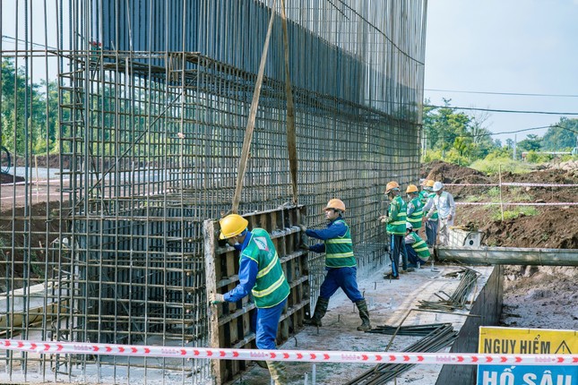 Thủ tướng phát động thi đua cao điểm 500 ngày đêm hoàn thành 3.000 km cao tốc- Ảnh 2.