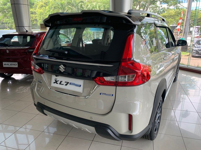 Suzuki XL7 hybrid lộ diện trước ngày ra mắt Việt Nam: Màu mới, dễ thêm ga tự động, CarPlay không dây, cạnh tranh Xpander- Ảnh 3.