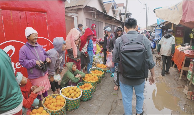 Khoai Lang Thang đã đạt được ước mơ khi tới nơi Quang Linh Vlog sinh sống- Ảnh 11.