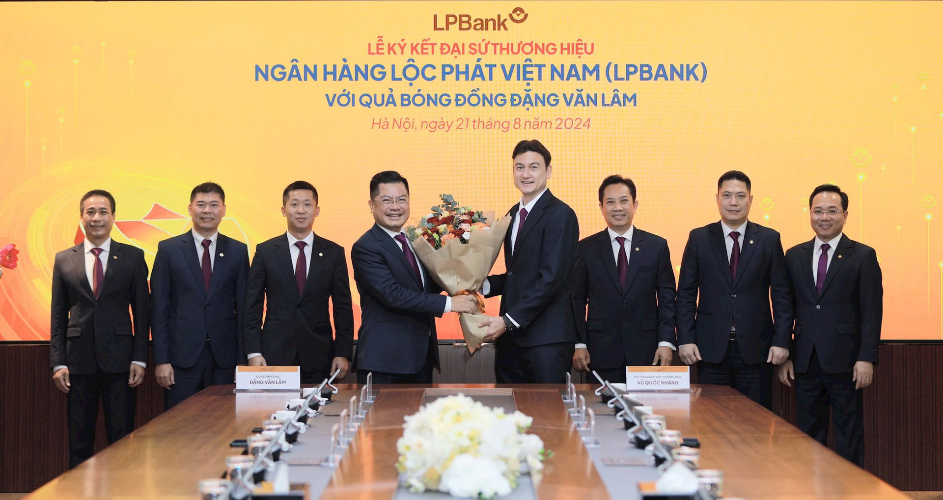 Thủ môn hàng đầu Việt Nam Đặng Văn Lâm được LPBank lựa chọn làm Đại sứ thương hiệu- Ảnh 3.