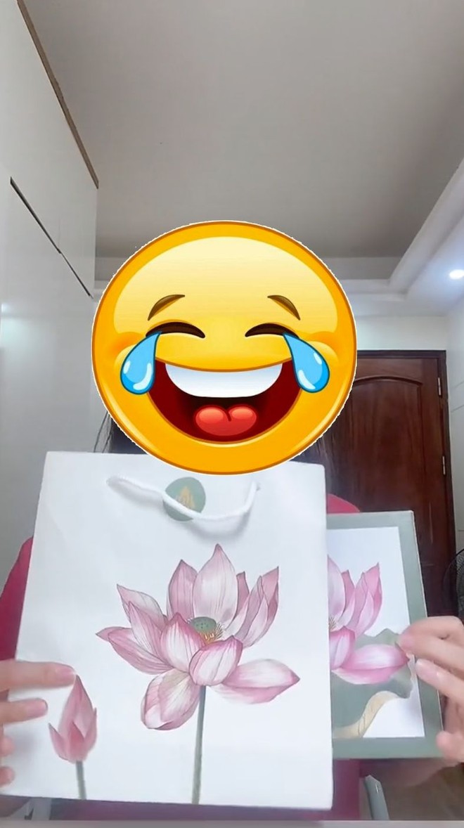 Bánh Trung thu Quang Linh Vlogs bị 