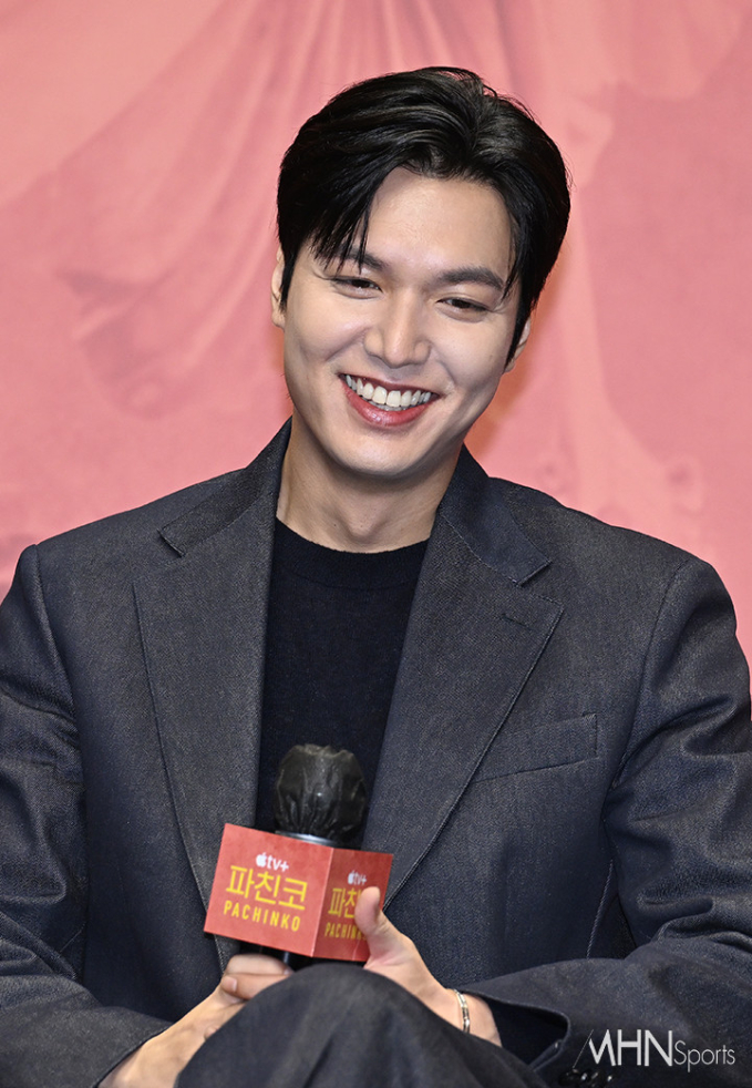 Nhan sắc Lee Min Ho gây sốc- Ảnh 1.