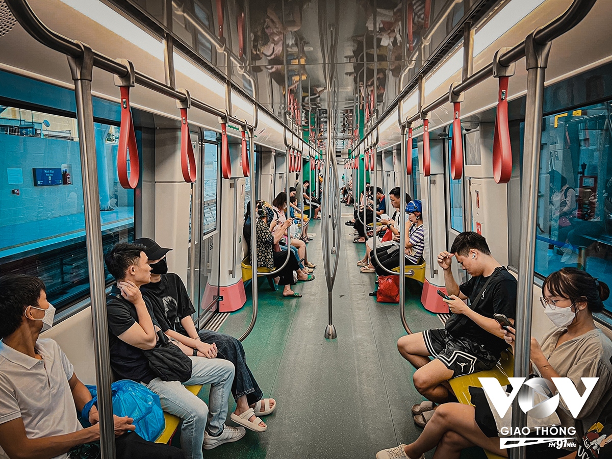 Hết miễn phí, metro Nhổn – ga Hà Nội vẫn thu hút hành khách- Ảnh 8.