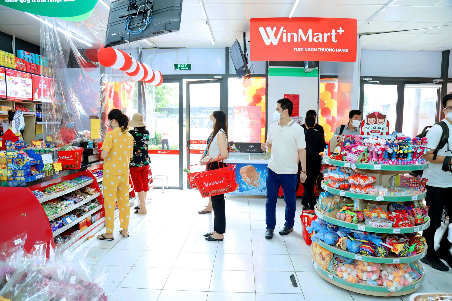 Chuỗi bán lẻ Winmart tiếp tục thua lỗ trong nửa đầu năm 2024- Ảnh 1.