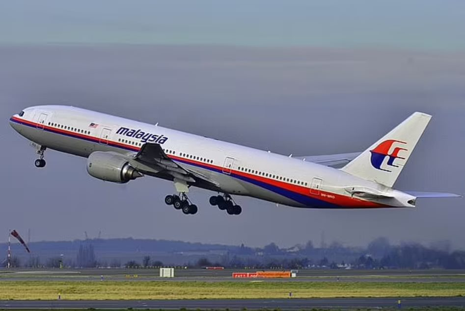 Nhà nghiên cứu tìm ra “nơi ẩn náu hoàn hảo” của MH370, đặt giả thuyết về hành động mờ ám của phi công qua một kĩ năng lái máy bay ít thấy- Ảnh 3.