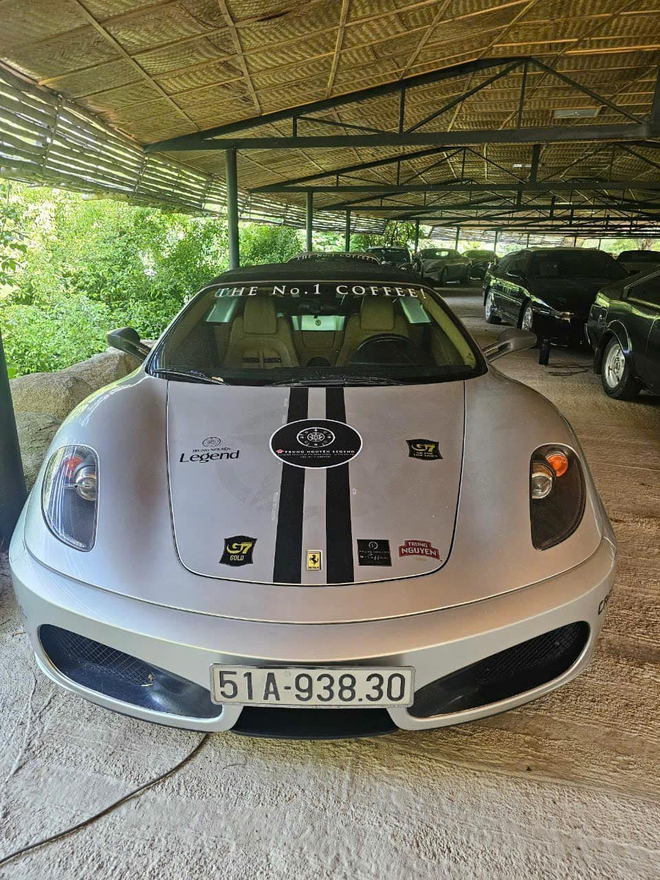 Loạt Ferrari của ông Đặng Lê Nguyên Vũ lộ ảnh lên tem chuẩn bị tham gia Gumball 3000, CĐM nhận xét: 'Vẫn thiếu nhiều siêu phẩm'- Ảnh 5.