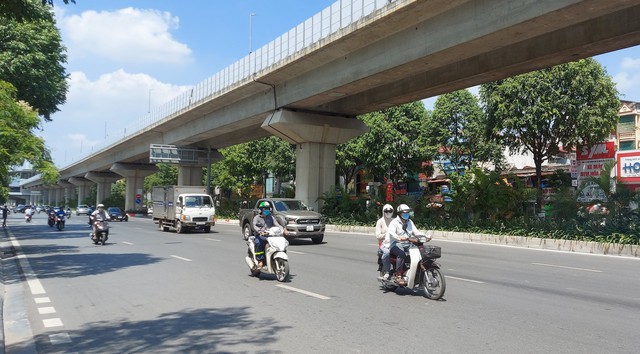 Tin mới về đợt nắng nóng ở miền Bắc- Ảnh 1.