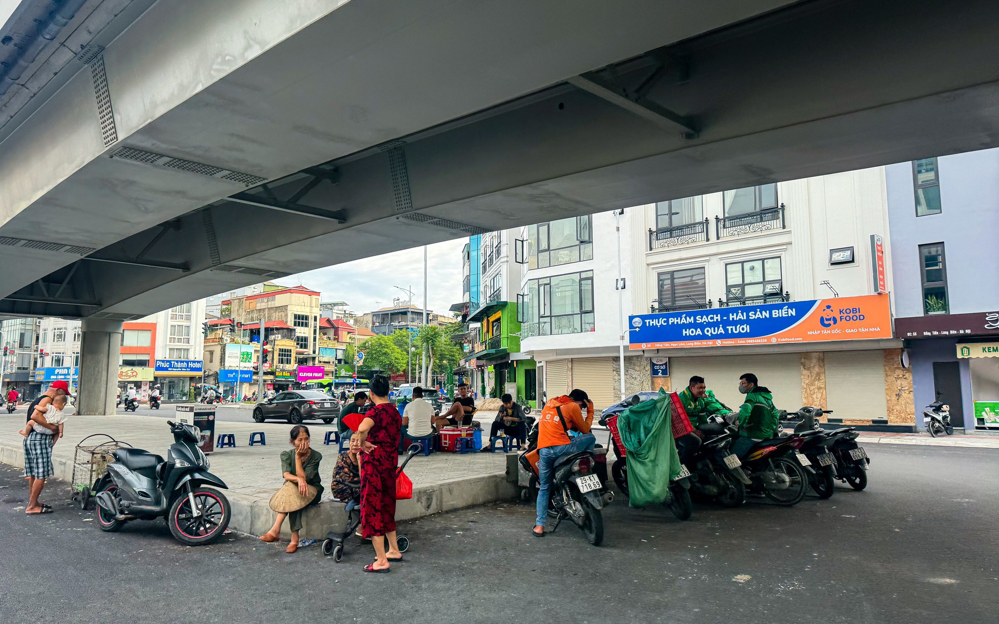 VIDEO: Cận cảnh đoạn đường 1,5 km đầu tư hơn 1.200 tỉ đồng làm mãi không xong- Ảnh 9.