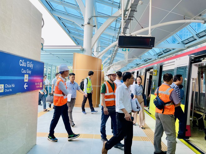 Metro gần 35.000 tỷ đồng ở Hà Nội vượt qua "chốt" cuối cùng nhưng chưa hẹn ngày chở khách- Ảnh 2.