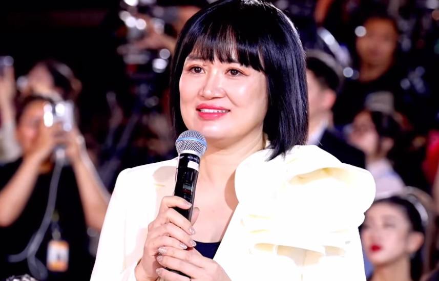 Toàn cảnh Chung kết Miss Grand Vietnam 2024: Âm nhạc và camera kém chuyên nghiệp, loạt chi tiết khó hiểu từ ứng xử đến kết quả!- Ảnh 23.