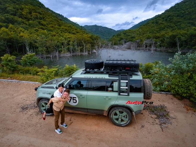 9x kể chuyện sắp lái Land Rover Defender đi phượt: Từ Việt Nam qua châu Âu đến Nam Mỹ, chuẩn bị 6 tháng, phải tập luyện cường độ cao- Ảnh 19.