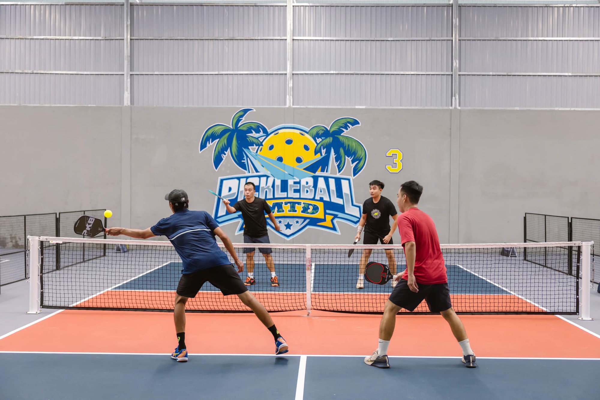 Pickleball đã đổ bộ 2 hòn đảo đẹp nhất nhì Việt Nam, hội mê du lịch chỉ biết thốt lên “Quá đỉnh!”- Ảnh 15.