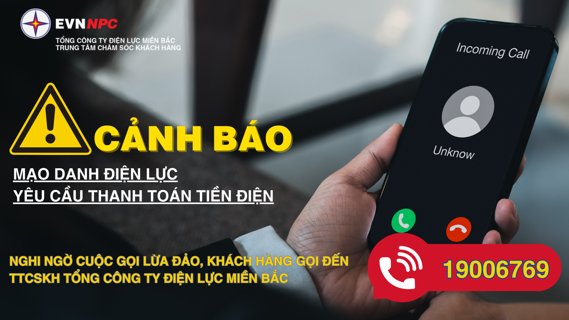 Người đàn ông Hà Nội bị lừa mất gần 2 tỷ đồng trong 1 giờ như thế nào?- Ảnh 2.