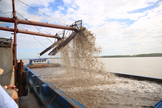 Sóc Trăng giao 2 mỏ cát cho dự án cao tốc gần 12.000 tỷ đồng- Ảnh 2.