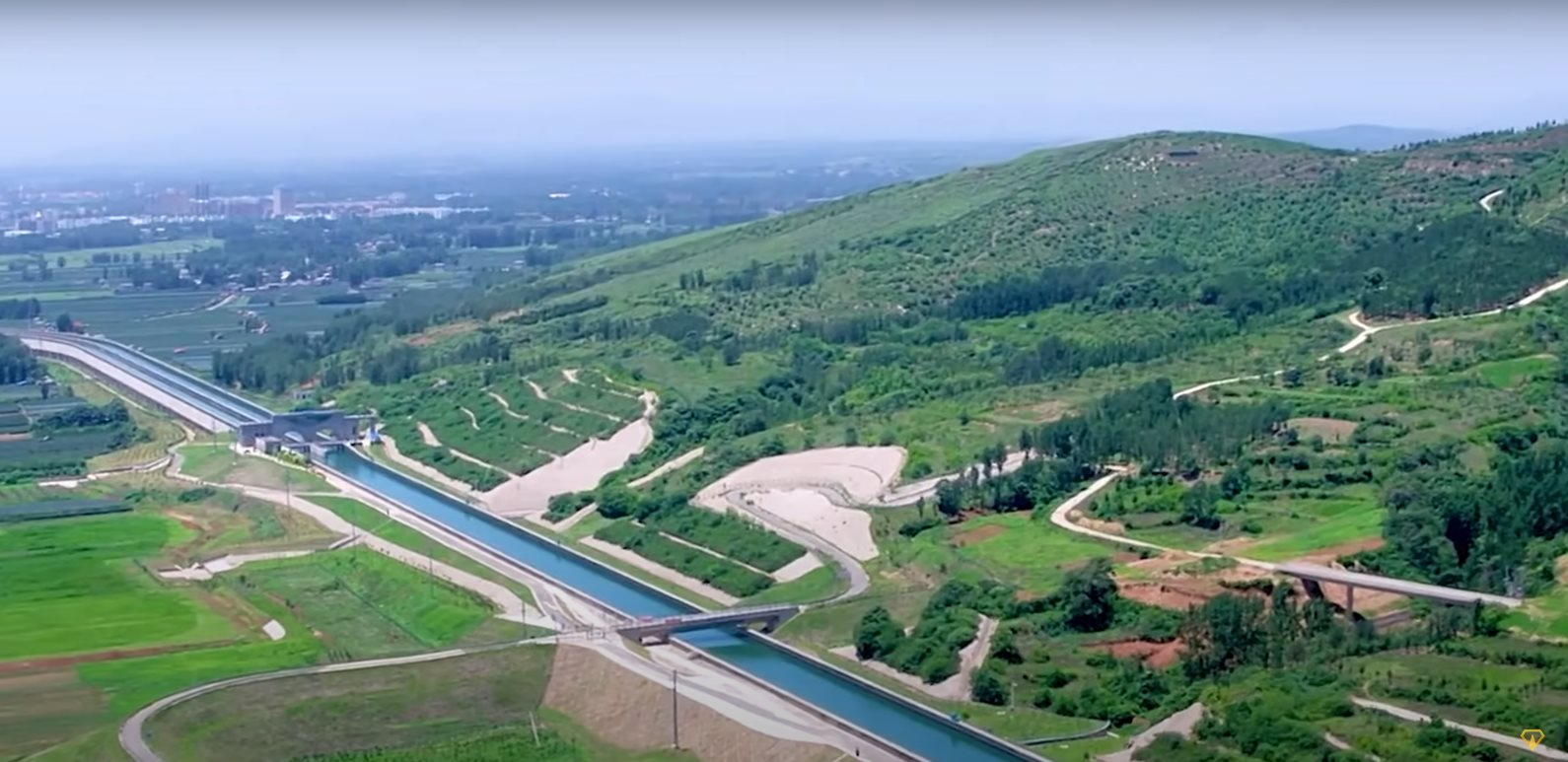 Xây dòng sông nhân tạo có đoạn chảy giữa lưng chừng trời, Trung Quốc khiến thế giới kinh ngạc với siêu công trình dẫn nước ngược về phía bắc: Chiều dài hàng nghìn km, nguồn sống cho triệu người- Ảnh 5.