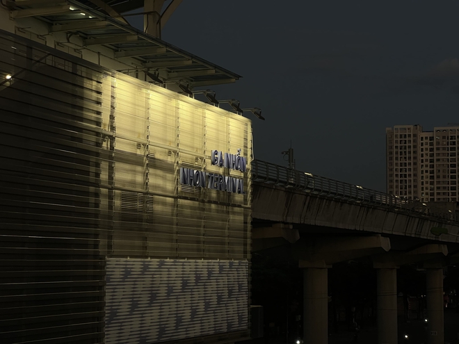 Metro Nhổn - ga Hà Nội bắt đầu đón những vị khách đầu tiên, nhiều trải nghiệm vô cùng thú vị!- Ảnh 3.