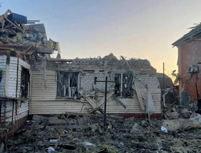 Ukraine phá vỡ im lặng về mục tiêu đột kích tỉnh Kursk của Nga- Ảnh 1.