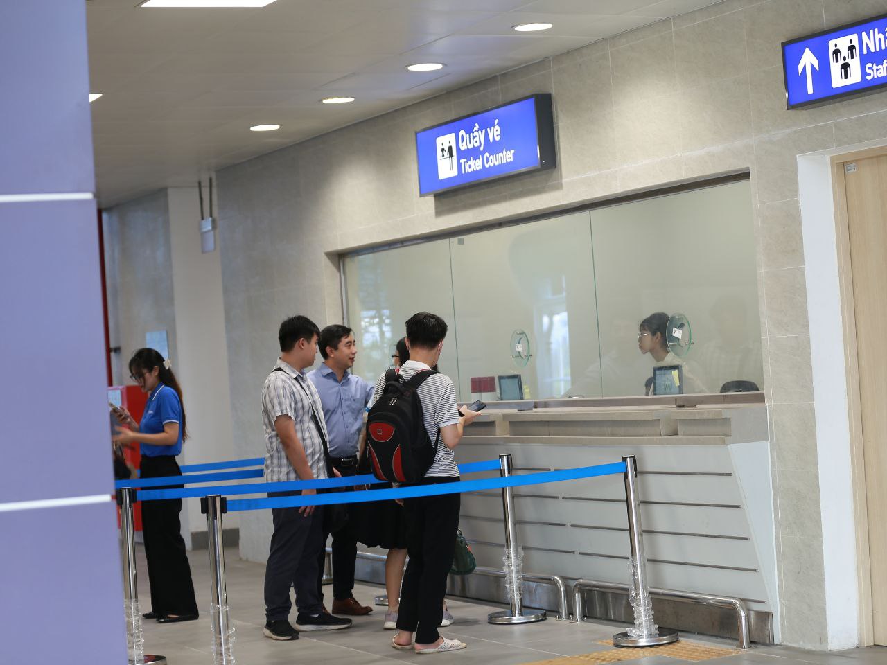 Metro Nhổn - ga Hà Nội bắt đầu đón những vị khách đầu tiên, nhiều trải nghiệm vô cùng thú vị!- Ảnh 11.