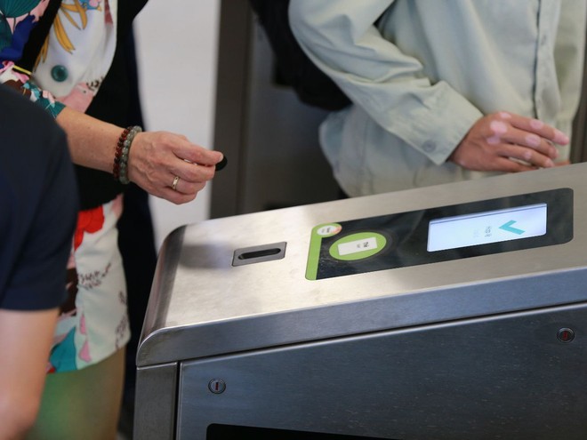 Ngay lúc này: Metro Nhổn - ga Hà Nội bắt đầu đón những vị khách đầu tiên, nhiều trải nghiệm vô cùng thú vị!- Ảnh 42.