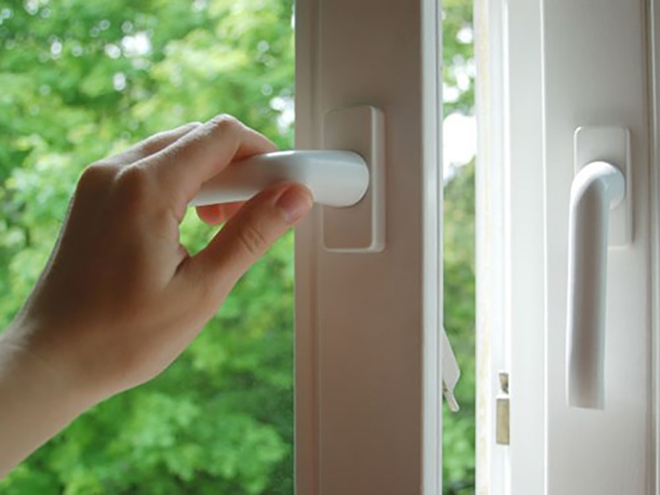 Bật điều hòa để cửa hở có sao không? Thì ra bấy lâu nay rất nhiều người hiểu sai- Ảnh 2. Bật điều hòa để cửa hở có sao không? Thì ra bấy lâu nay rất nhiều người hiểu sai- Ảnh 2.