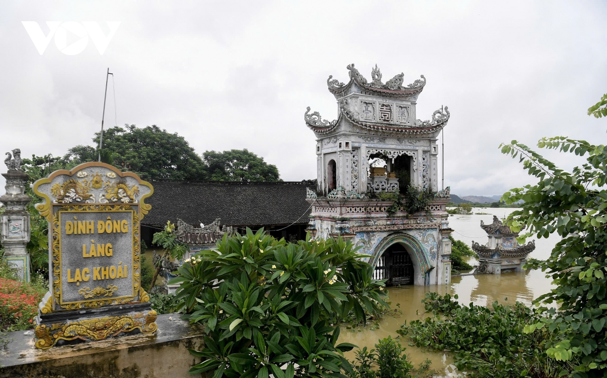 Hàng nghìn hộ dân ở Ninh Bình bị ngập nặng khi nước lũ dâng cao- Ảnh 18.